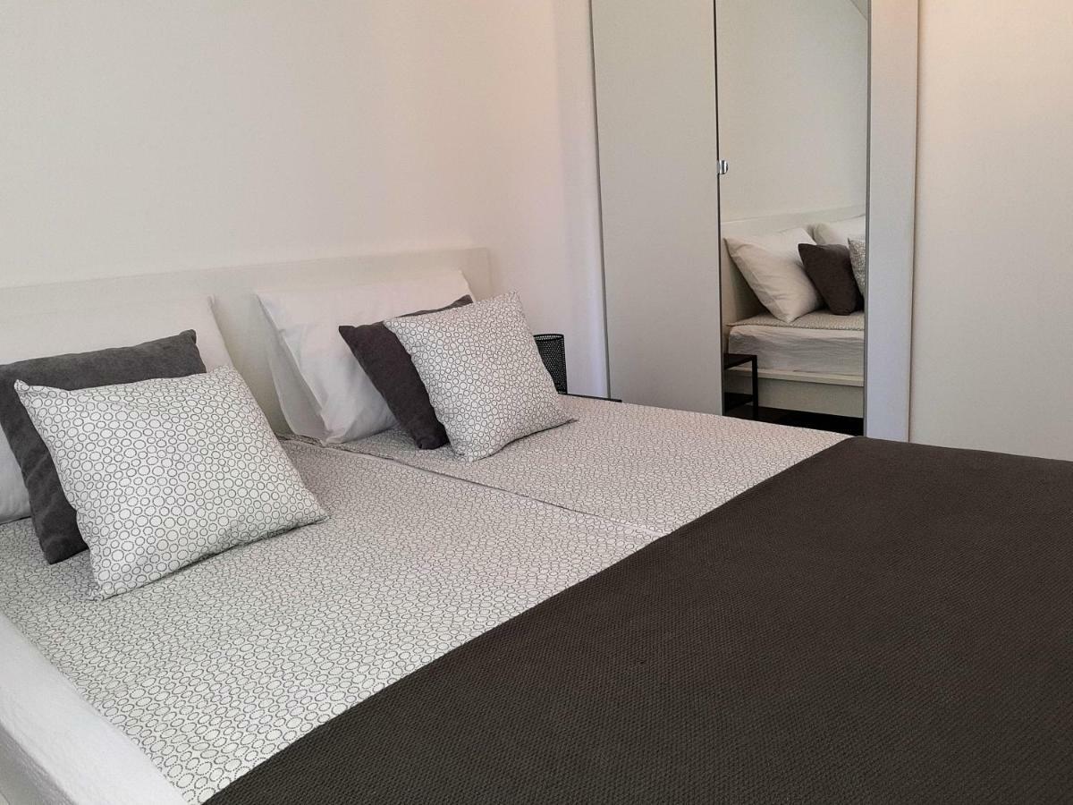 Apartment Pepina Vodice Exterior foto