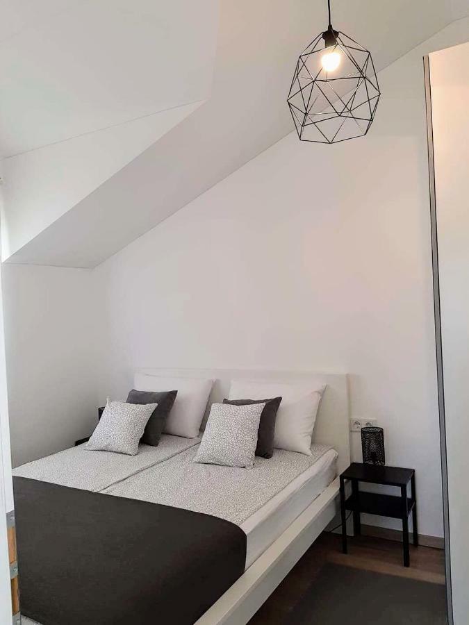 Apartment Pepina Vodice Exterior foto