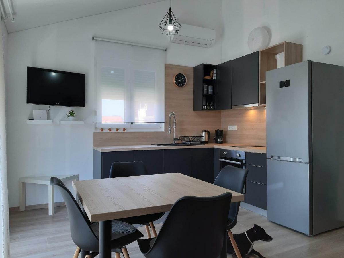Apartment Pepina Vodice Exterior foto