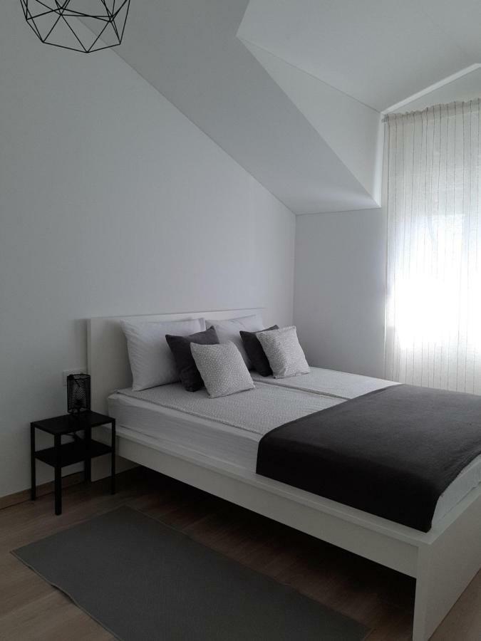 Apartment Pepina Vodice Exterior foto